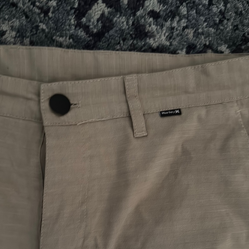 Hurley Tan Shorts - Picture 3 of 5